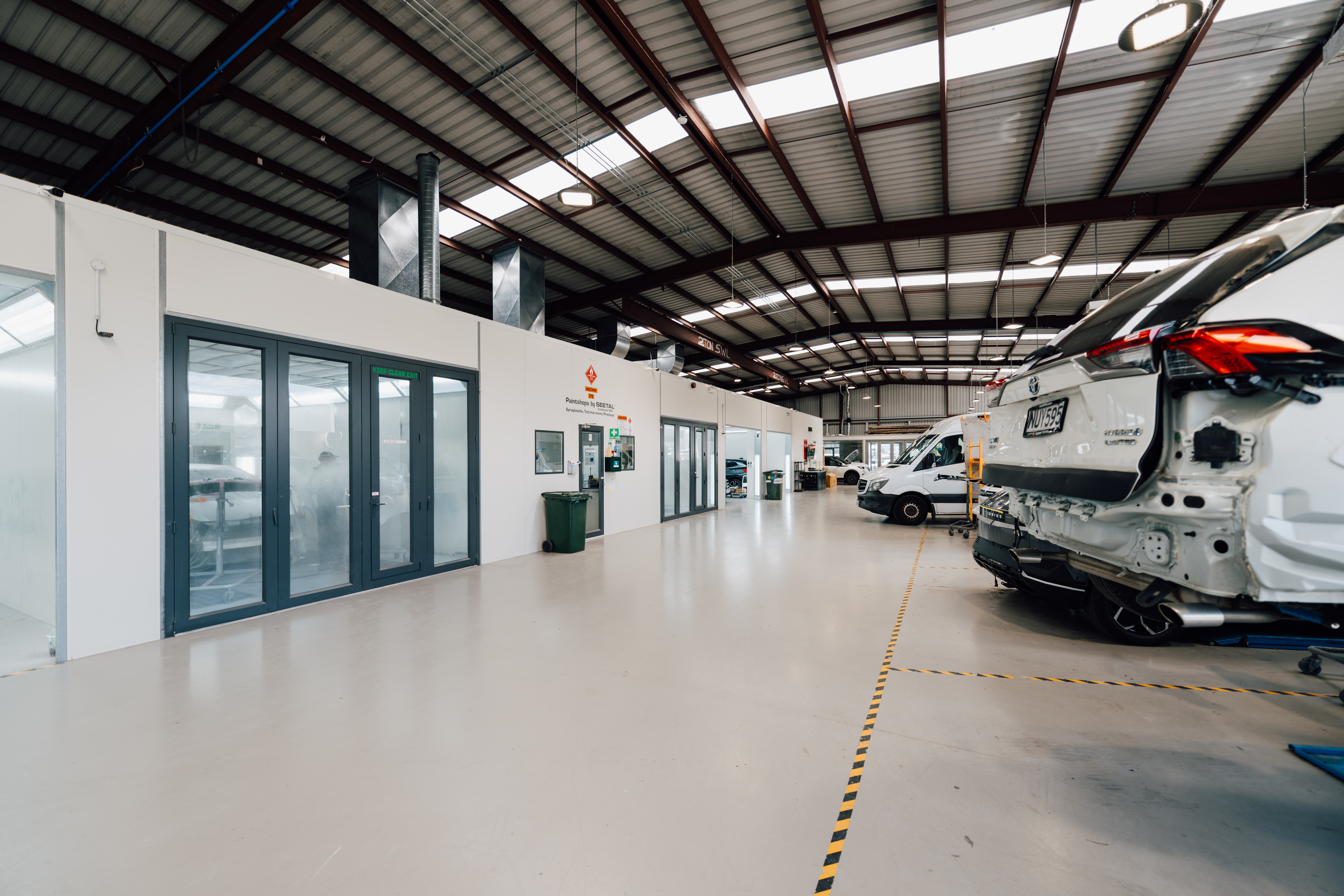 Armstrong's Autobody Photos