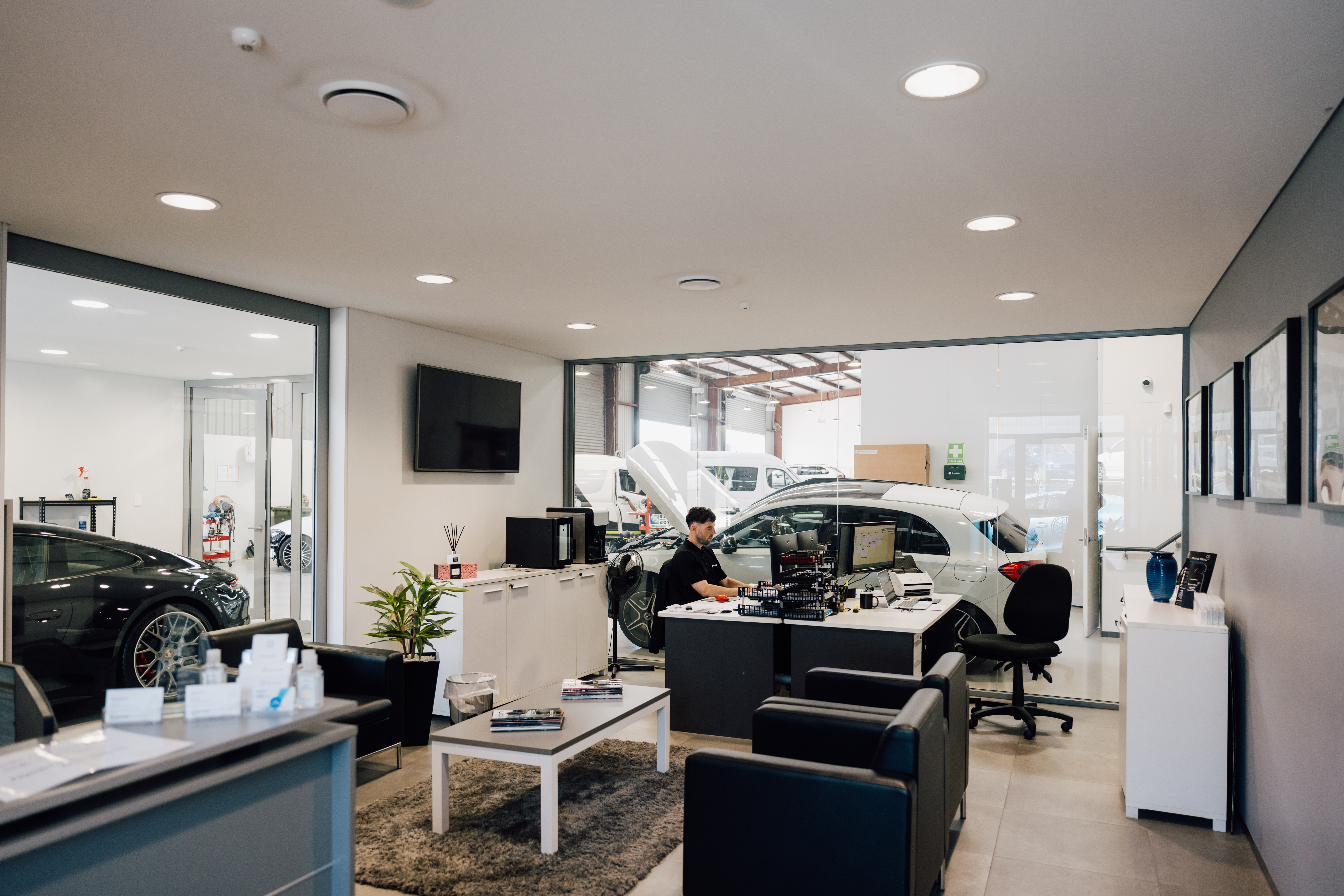 Armstrong's Autobody Photos